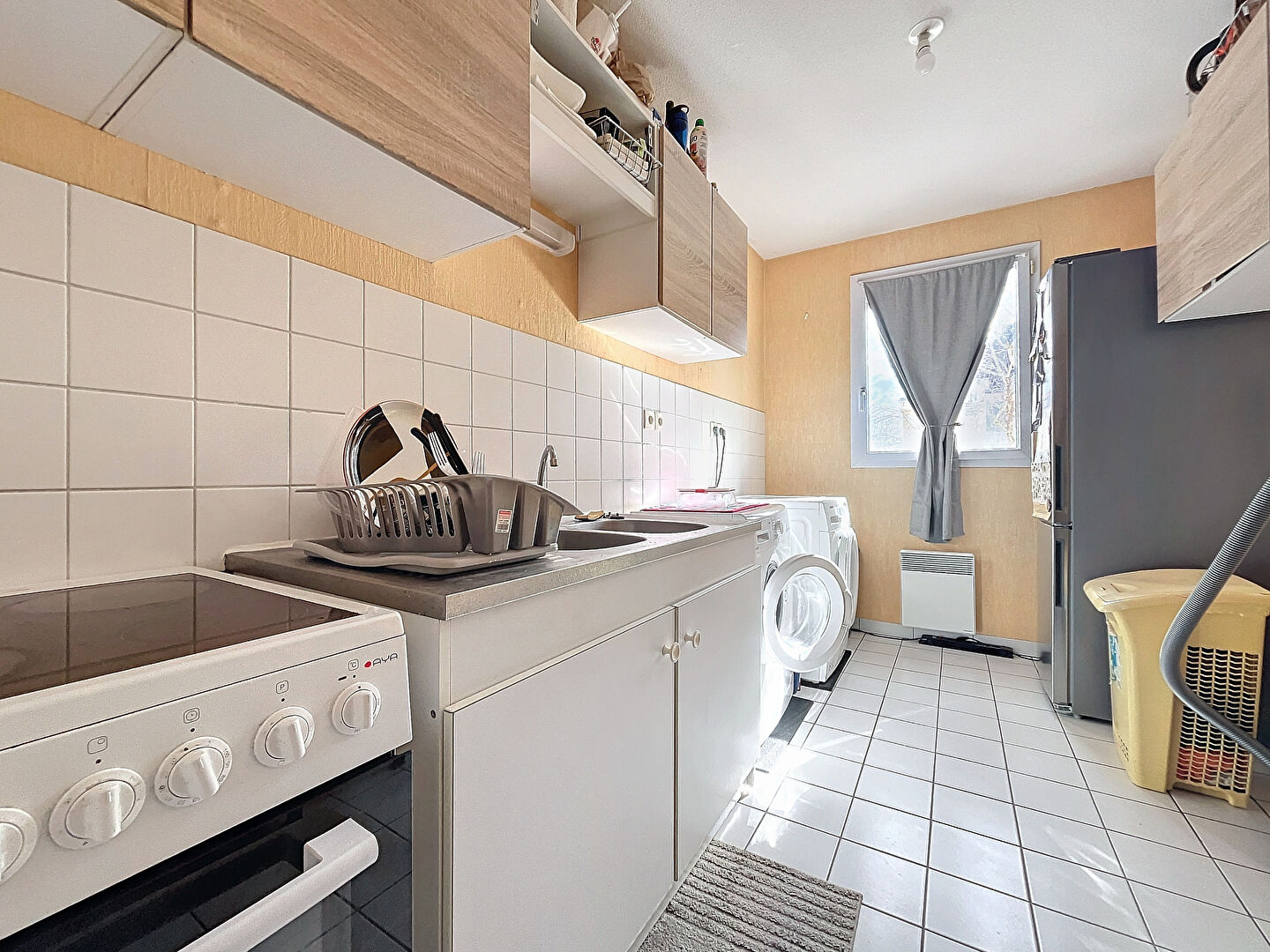 À Vendre - Appartement T3 de 67 m² lumineux avec ascenseur et place de stationnement, emplacement idéal 