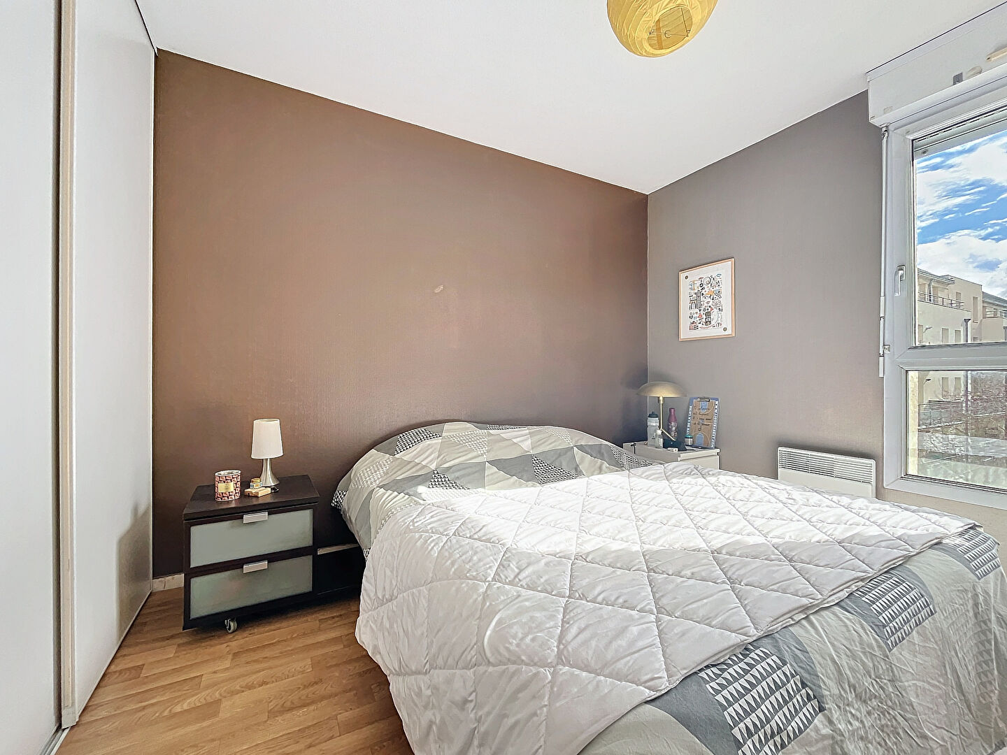 À Vendre - Appartement T3 de 67 m² lumineux avec ascenseur et place de stationnement, emplacement idéal 