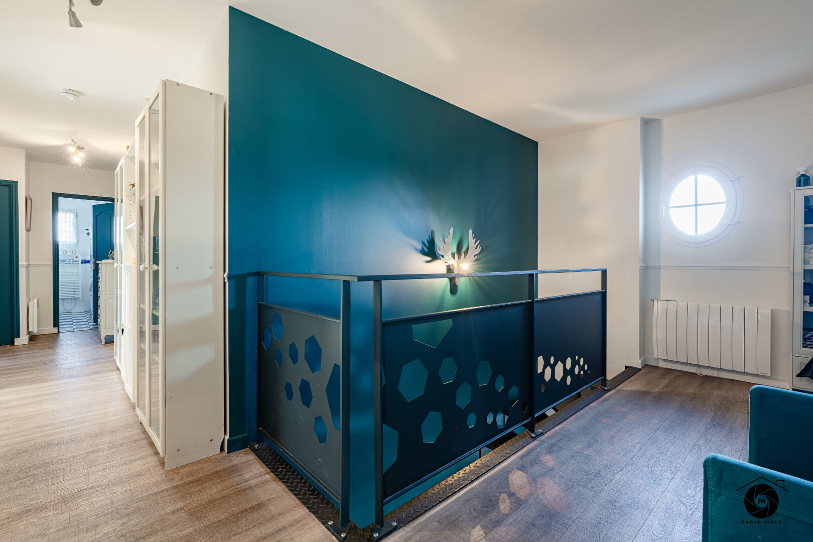 Maison de + de 340m² habitables très atypique ! Véritable coup de coeur à seulement 22 minutes d'Angers !