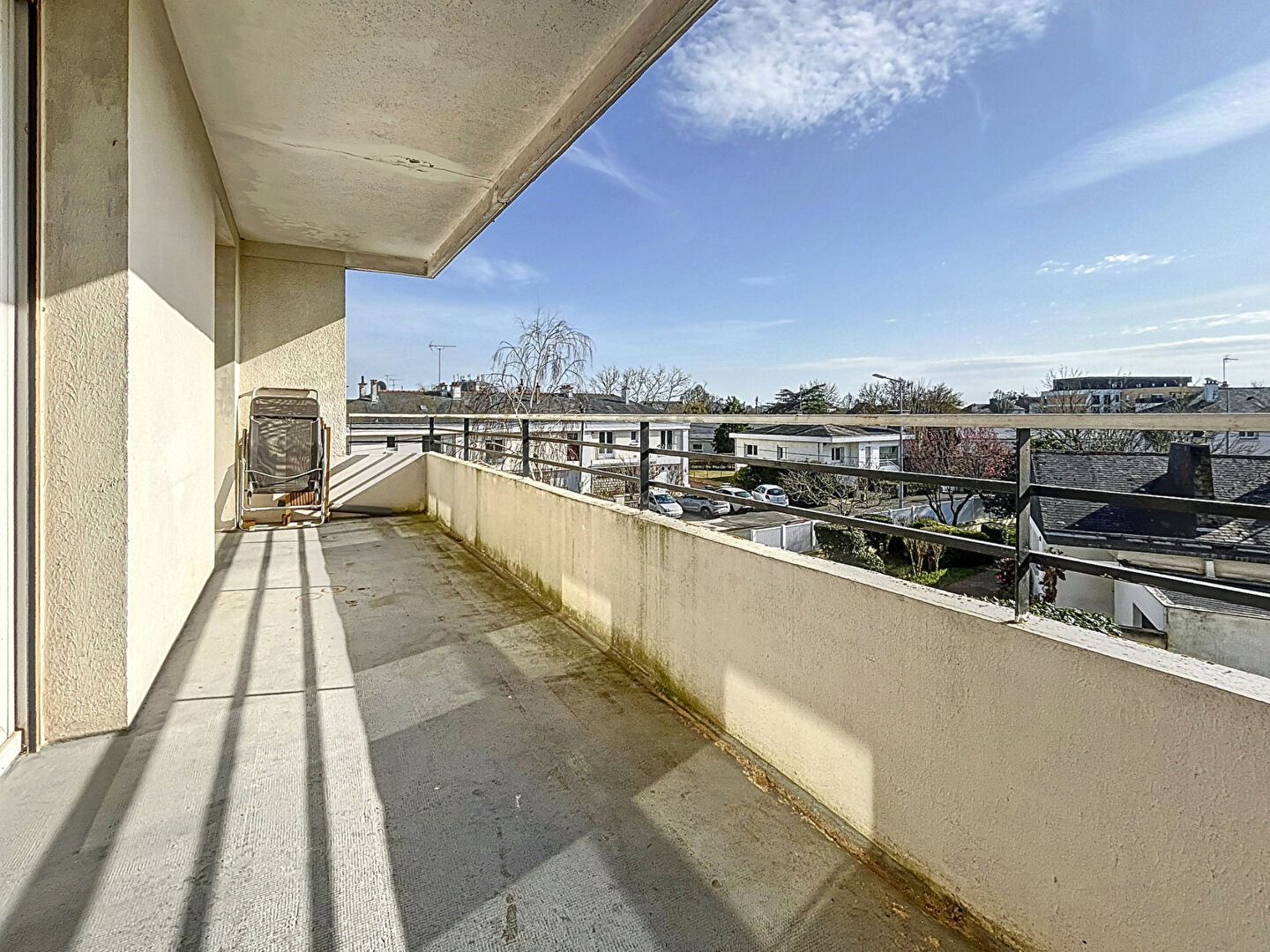 ANGERS HENRI DUNANT - T4 BALCON CAVE PARKING