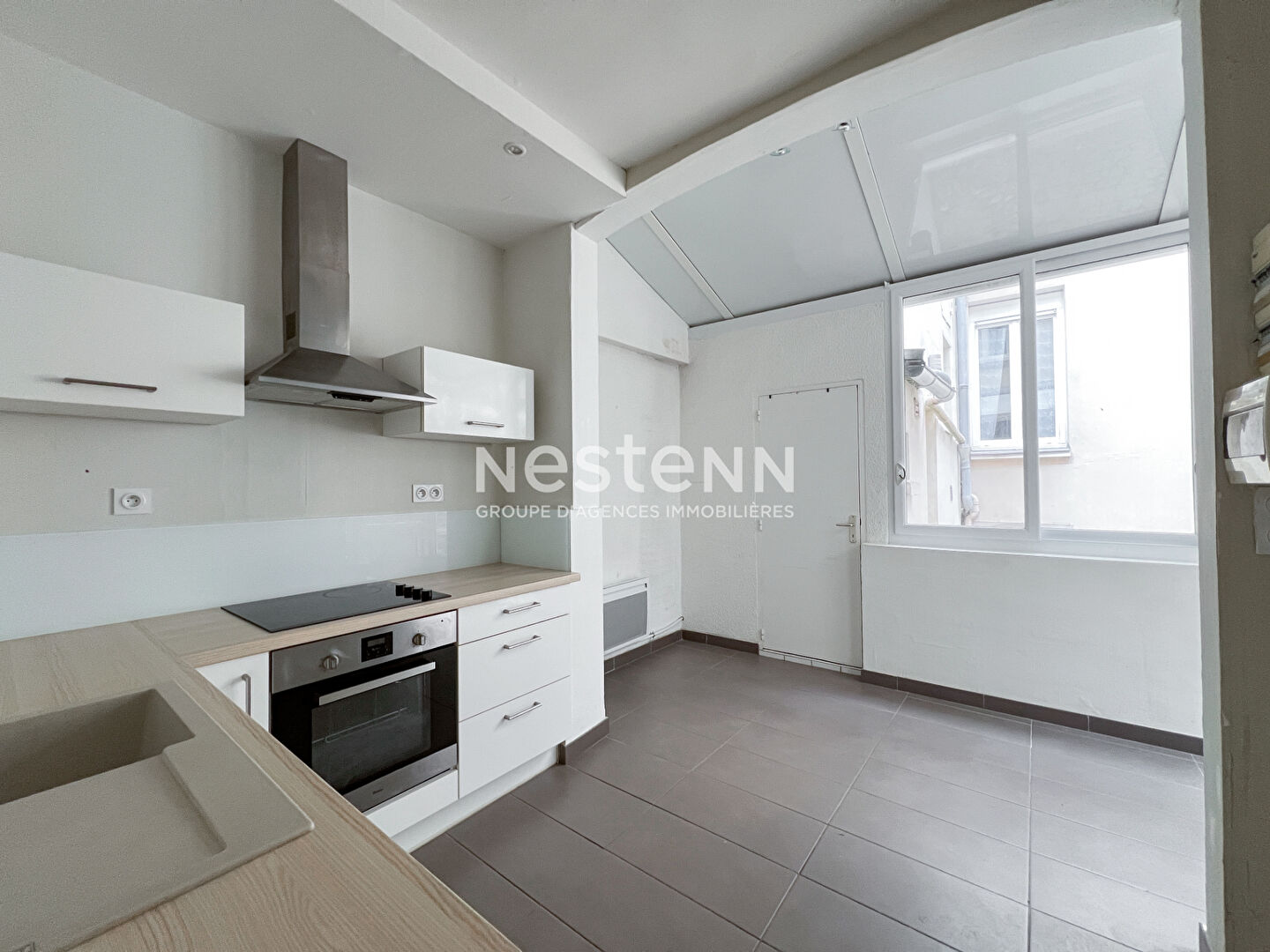 A vendre - Maison en copropriété T3 de 57 m² avec 2 chambres et cour privative 