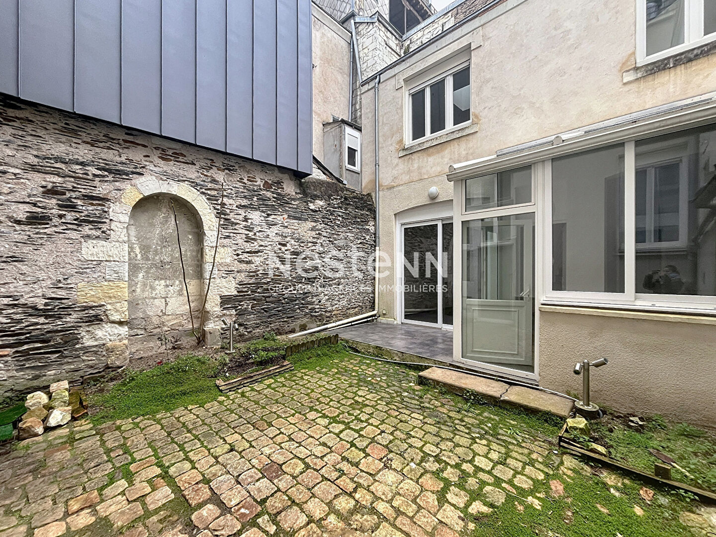 A vendre - Maison en copropriété T3 de 57 m² avec 2 chambres et cour privative 