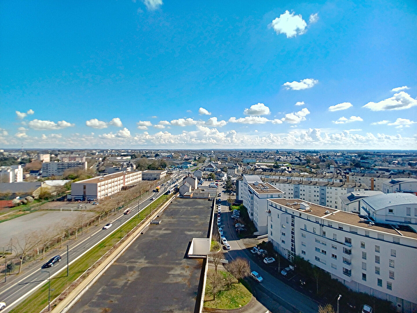 Vente par agence immobiliere à Angers (49000)