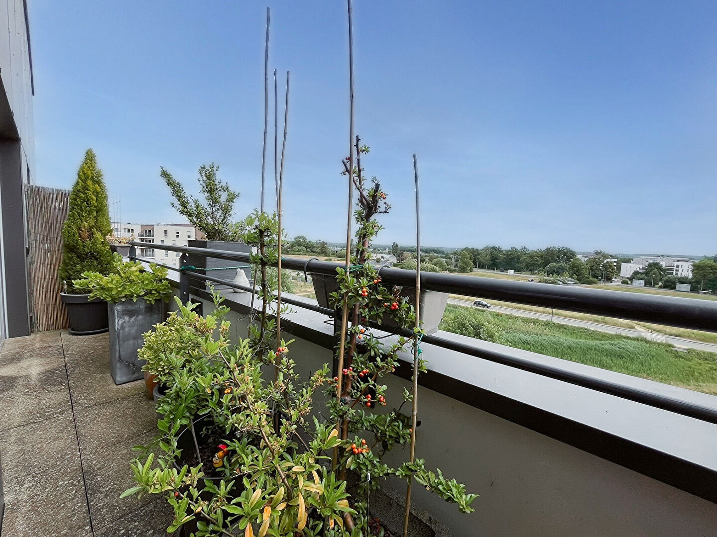 À VENDRE - Angers - Appartement 2 pièces avec balcon et stationnement