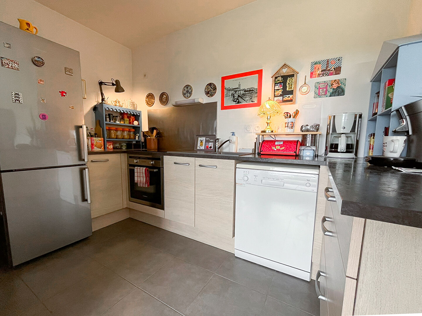 À VENDRE - Angers - Appartement 2 pièces avec balcon et stationnement
