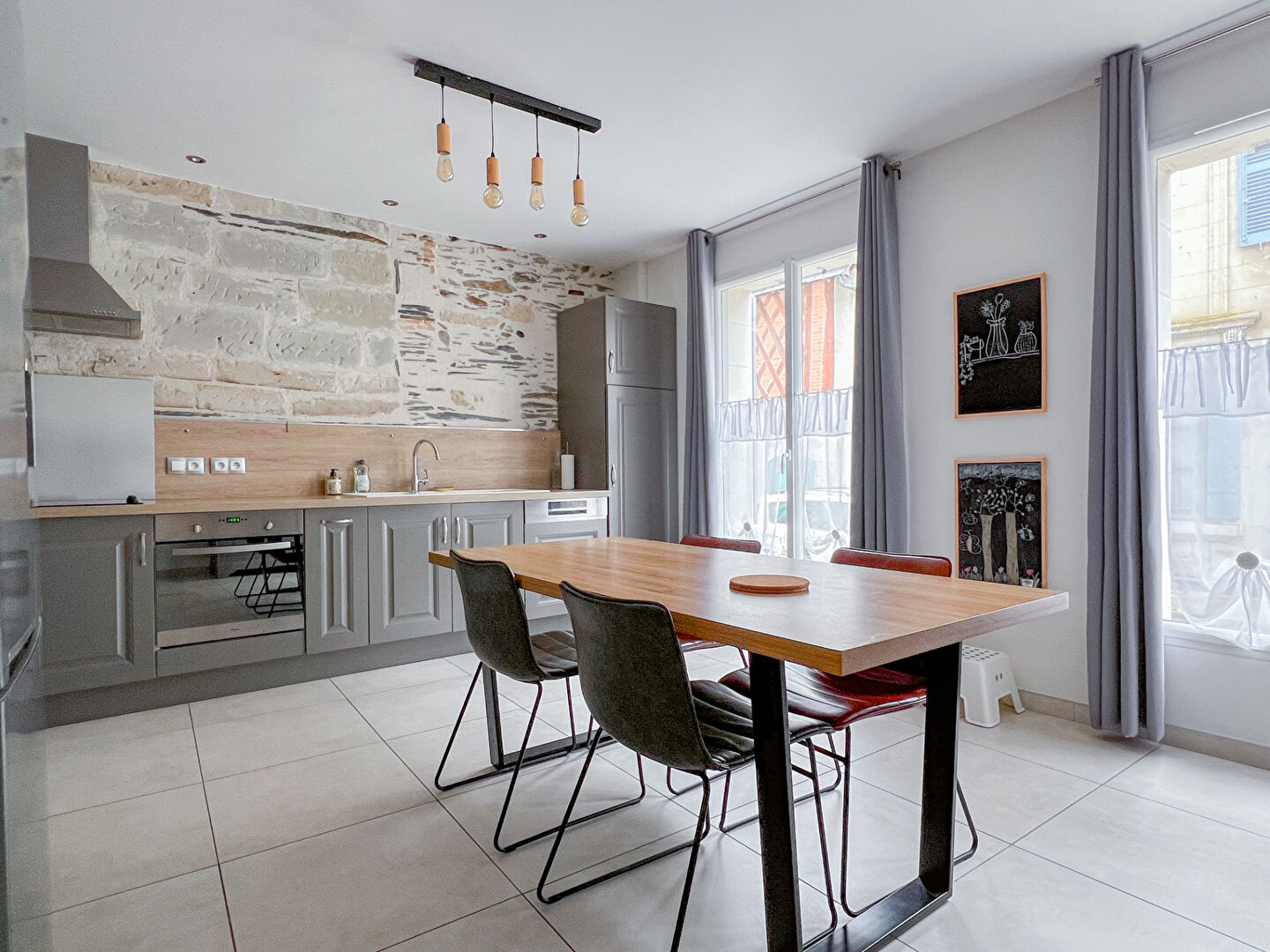 Maison en triplex au coeur des Ponts de Cé- coup de coeur assuré !