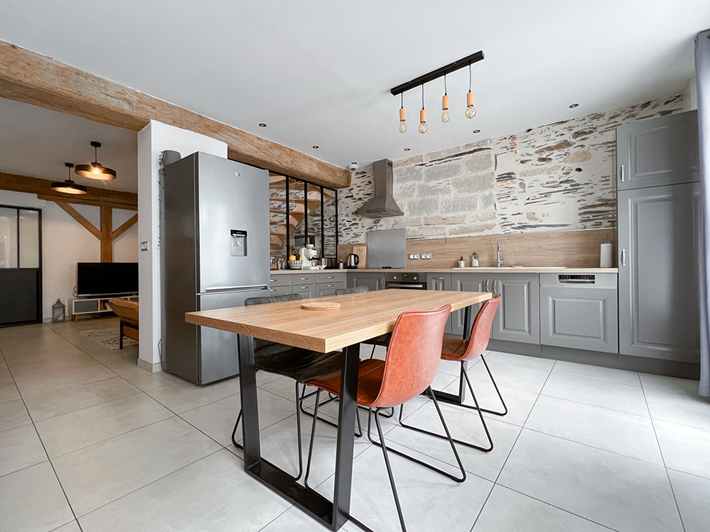 Maison en triplex au coeur des Ponts de Cé- coup de coeur assuré !