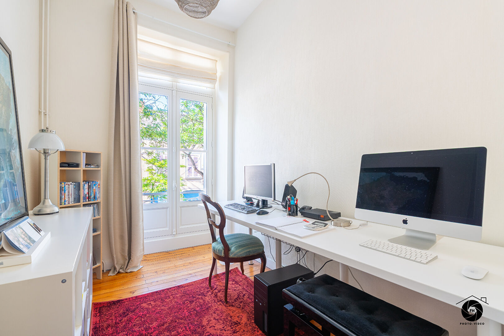 A vendre - Maison bourgeoise de 147 m², 4 chambres et un bureau, pleine de charme -  Jardin et cave 