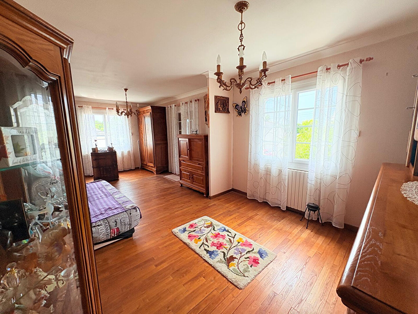 Maison individuelle 2 chambres avec sous-sol complet - Coeur de bourg -Andard
