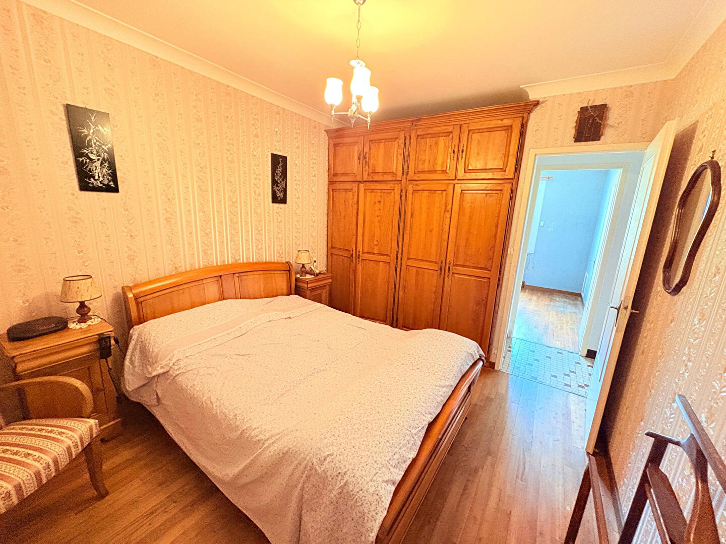 Maison individuelle 2 chambres avec sous-sol complet - Coeur de bourg -Andard