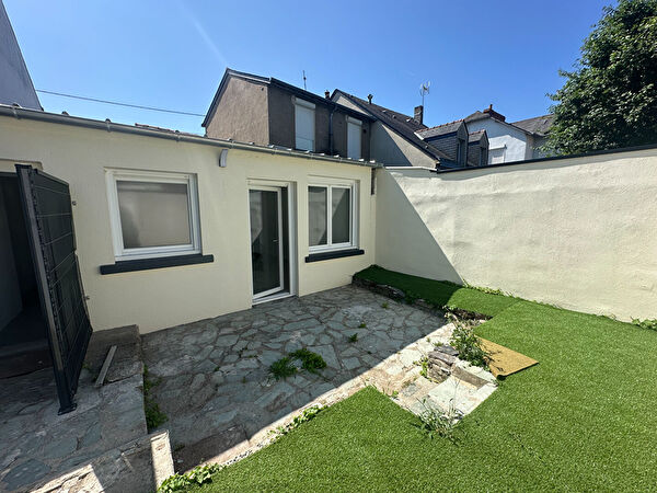 Vente maison meublée à Verrieres en anjou (49480)