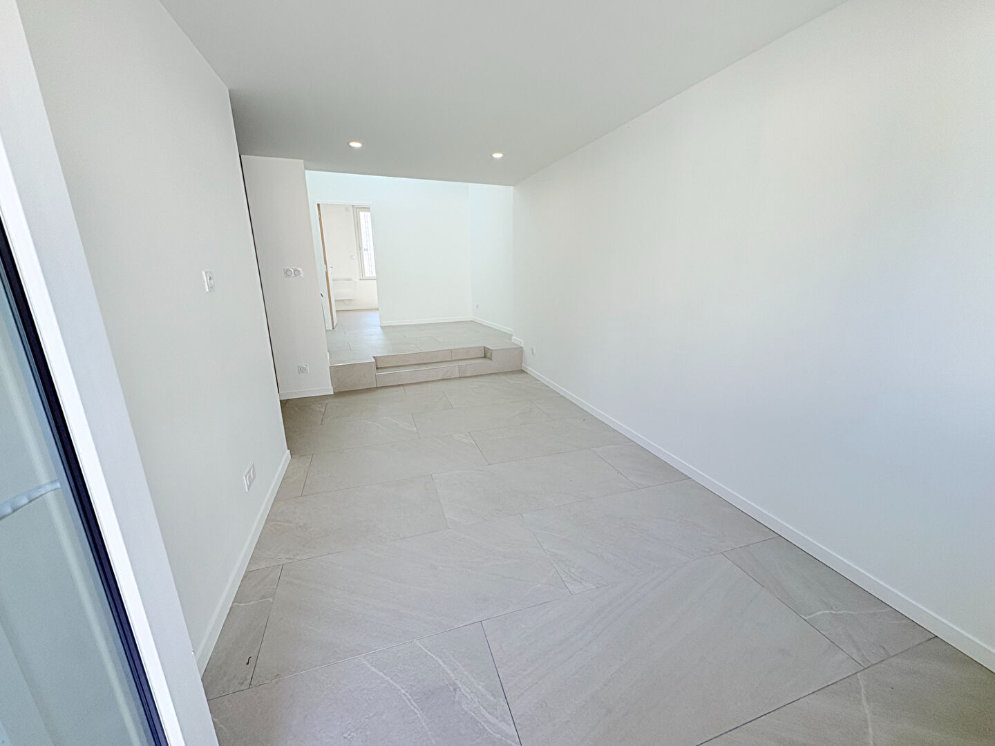 Maison Angers quartier Eblé/ Génie de type 2 + une maison de type studio à vendre