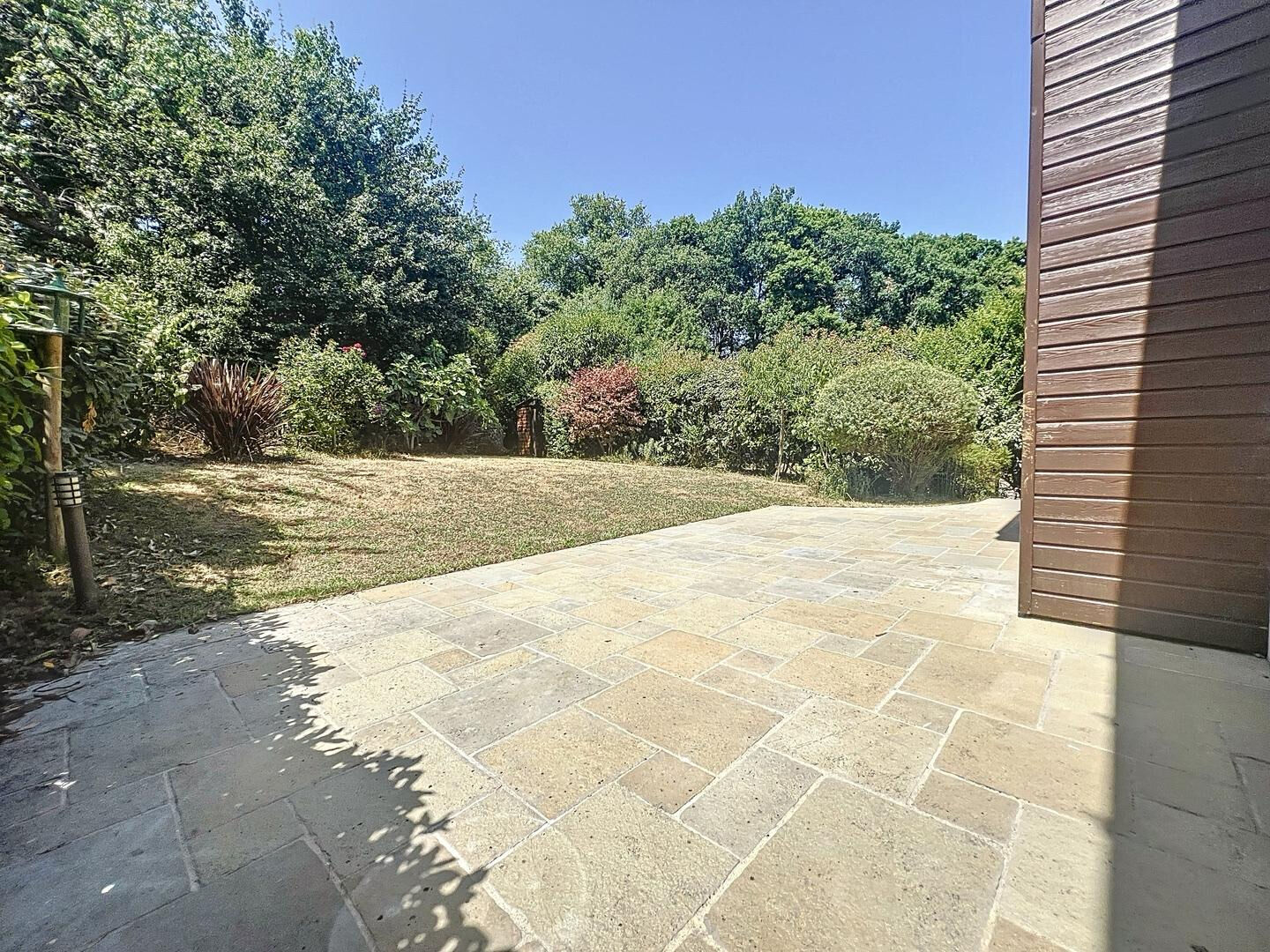 Maison Bouchemaine/Pruniers de 5 pièces avec 3 chambres, garage et jardin