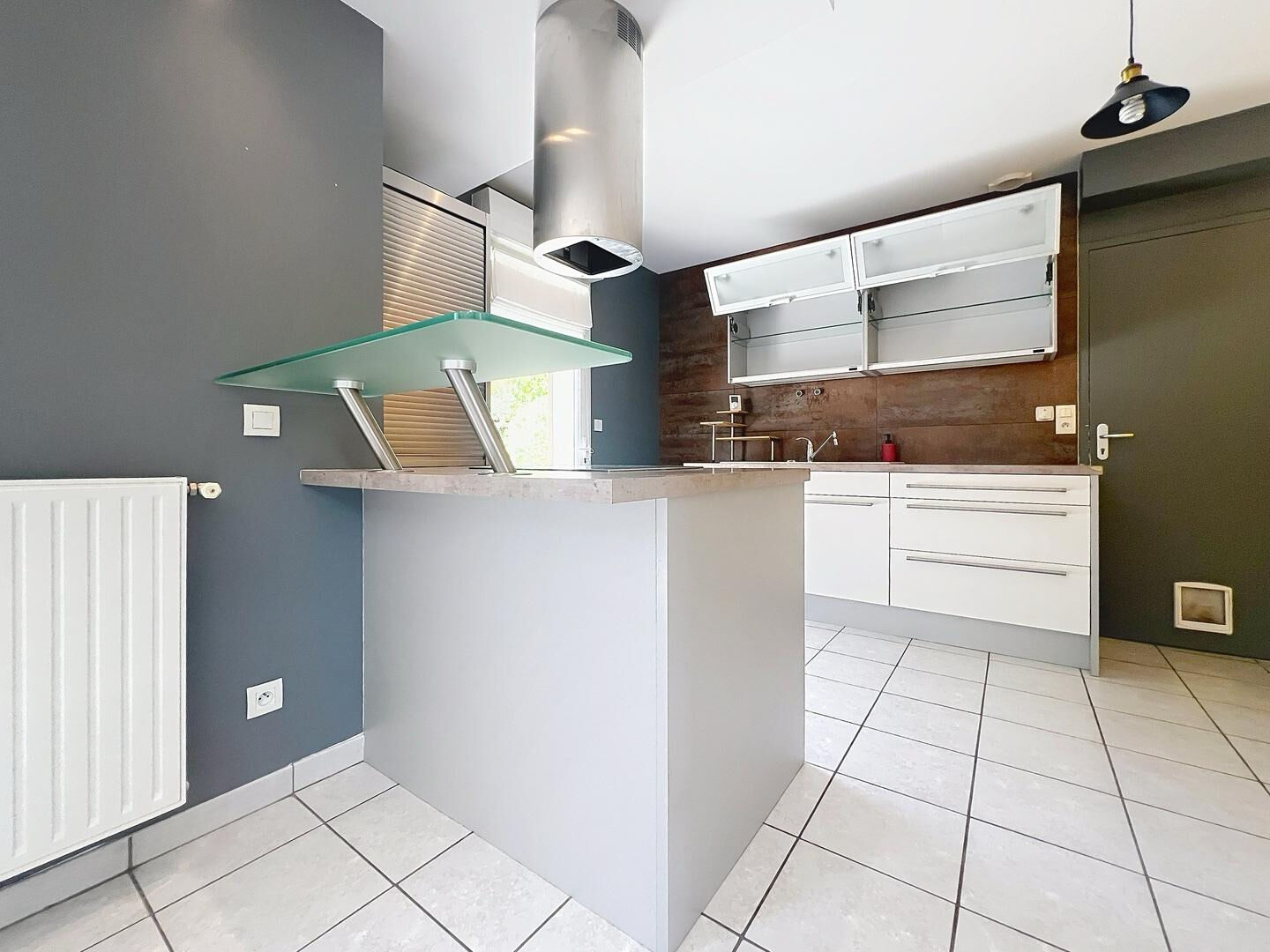 Maison Bouchemaine/Pruniers de 5 pièces avec 3 chambres, garage et jardin