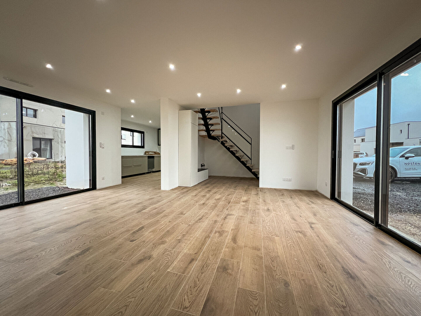 Vente maison meublée à Verrieres en anjou (49480)