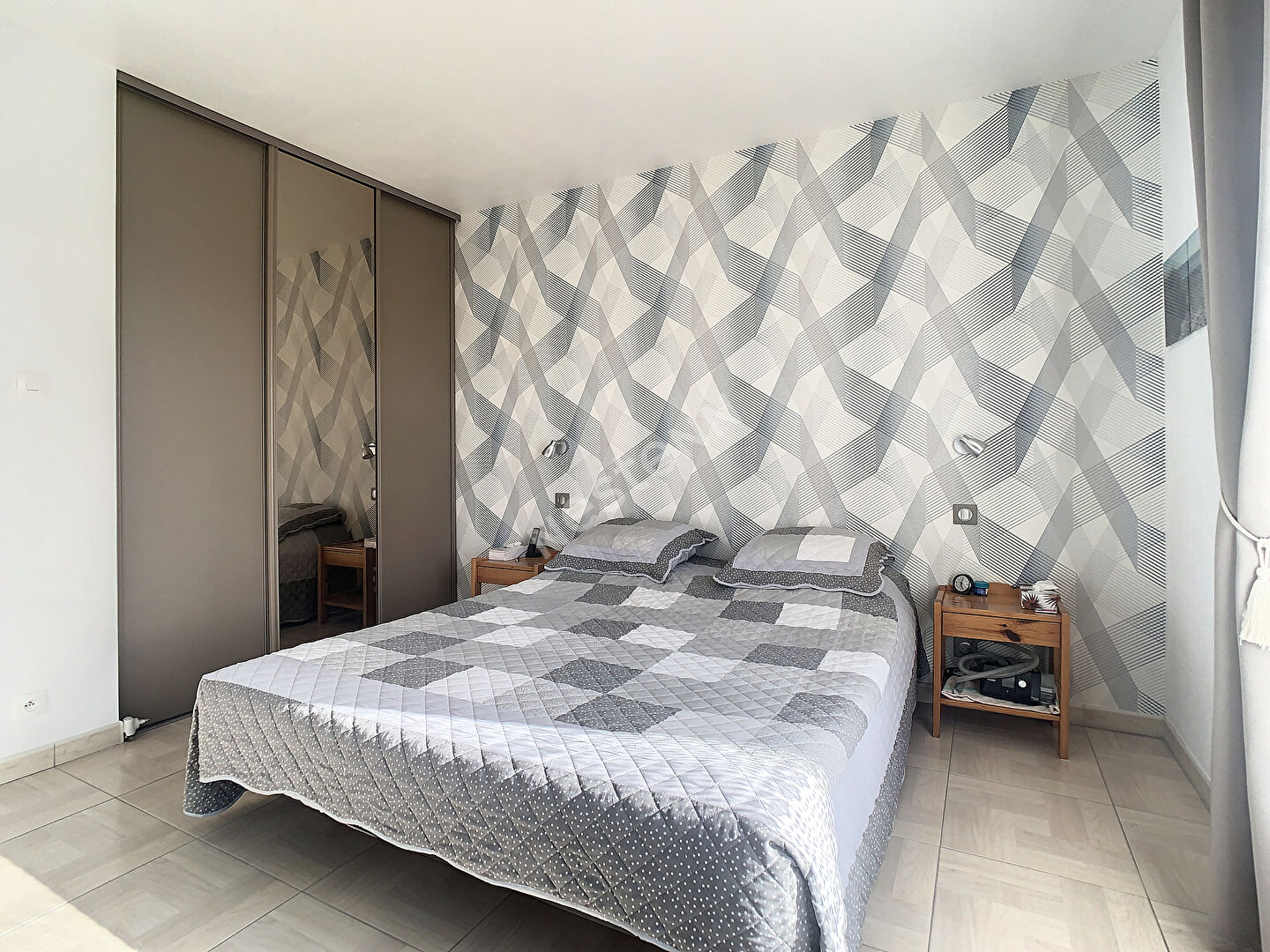 Brain sur l'Authion Maison 4 chambres dont 3 en rdc 2 garages