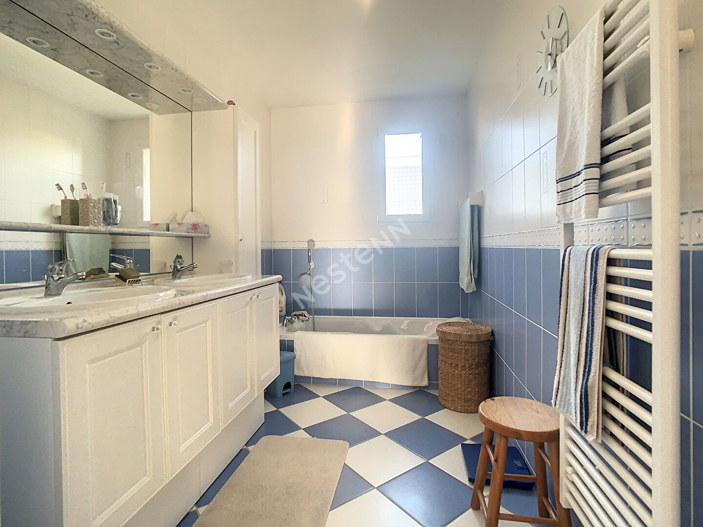 Brain sur l'Authion Maison 4 chambres dont 3 en rdc 2 garages