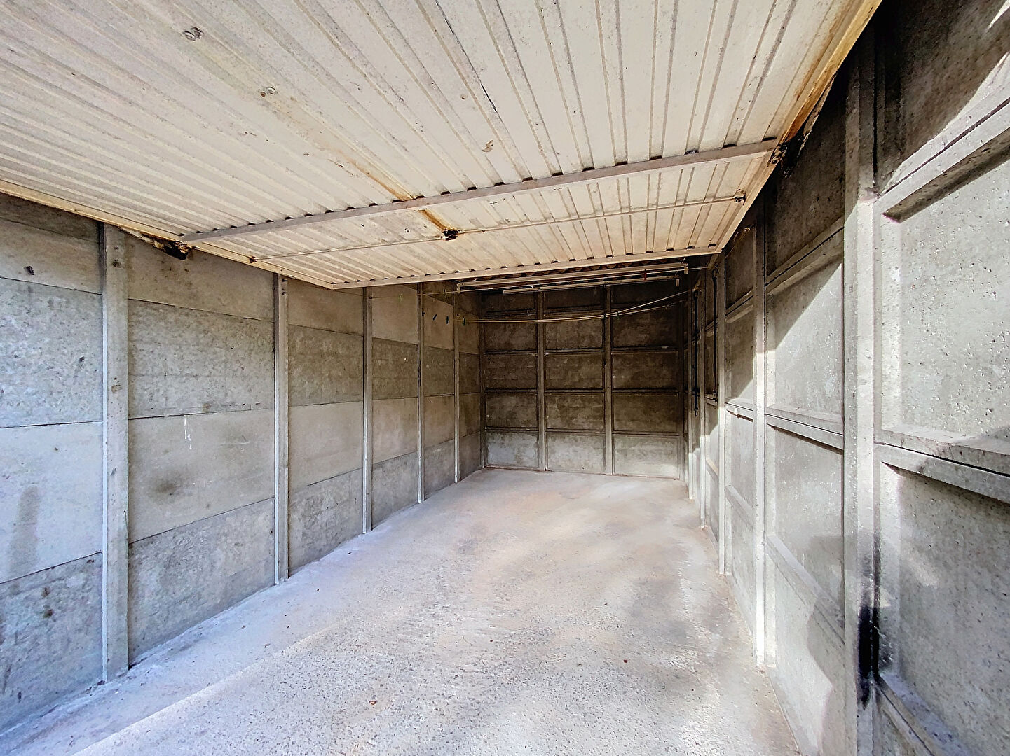 GARAGE QUARTIER LANVEUR
