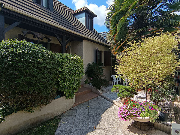 Vente par agence immobiliere à Bezons (95870)