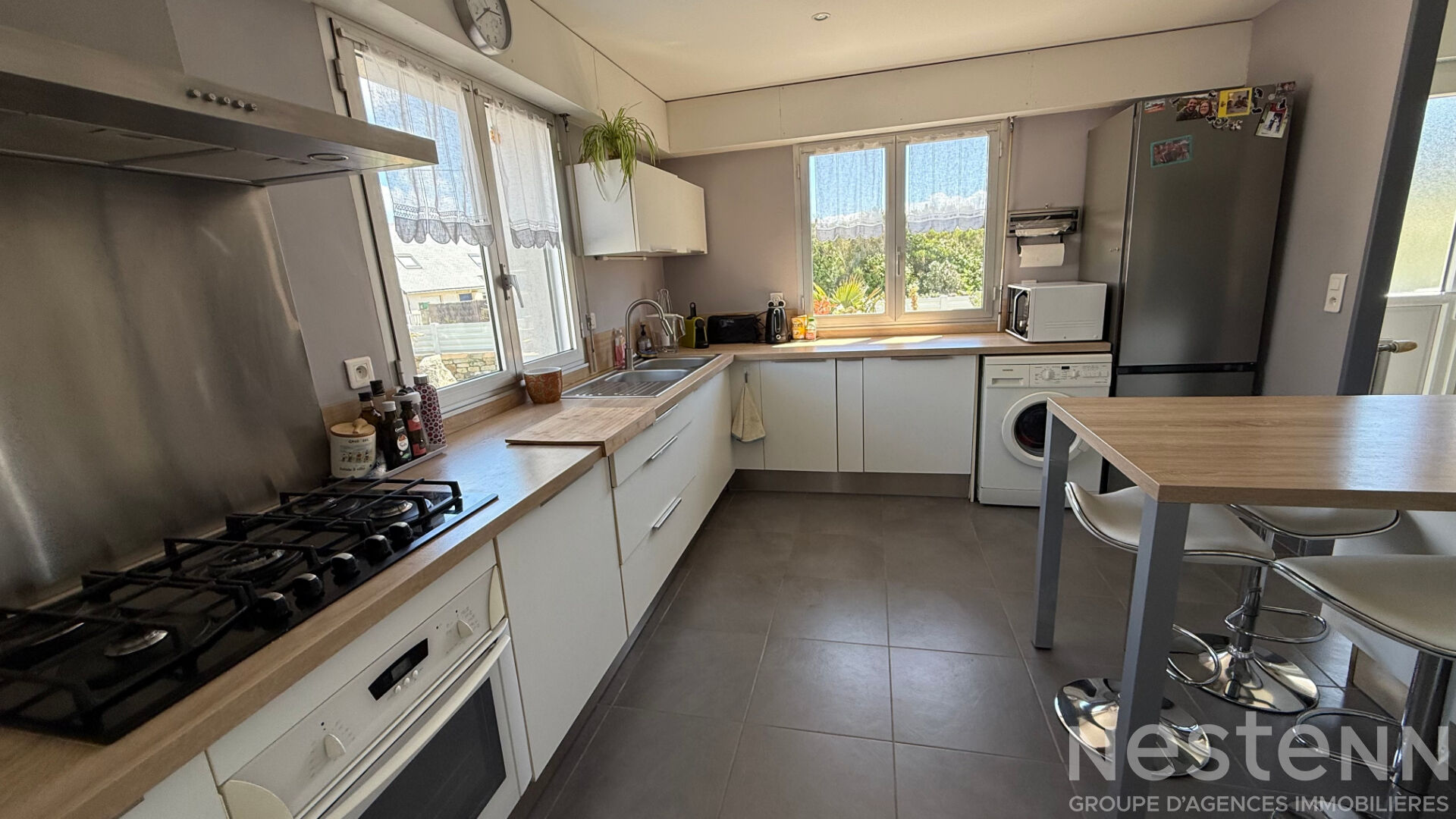 Saint Pierre Quiberon - Portivy - En vente maison de 179 m² avec piscine