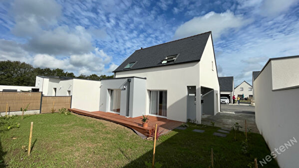 Vente par agence immobiliere au lamentin (97232)