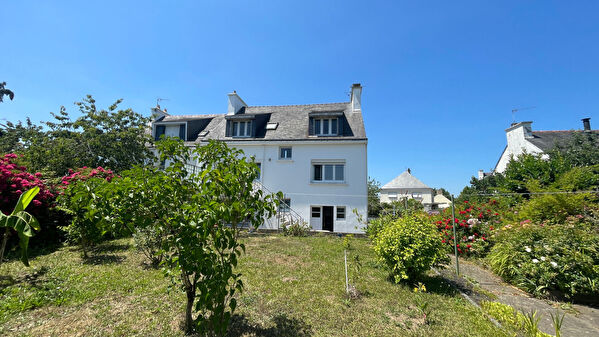 Vente par agence immobiliere à Baden (56870)