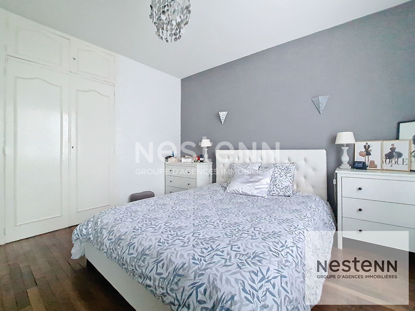 ORLEANS - MAISON 4 pièces  DE PLAIN PIED - ENTIEREMENT RENOVEE - SEJOUR 30m² plein SUD - DPE D - JARDIN CLOS - SOUS-SOL TOTAL (buanderie, chaufferie ...)