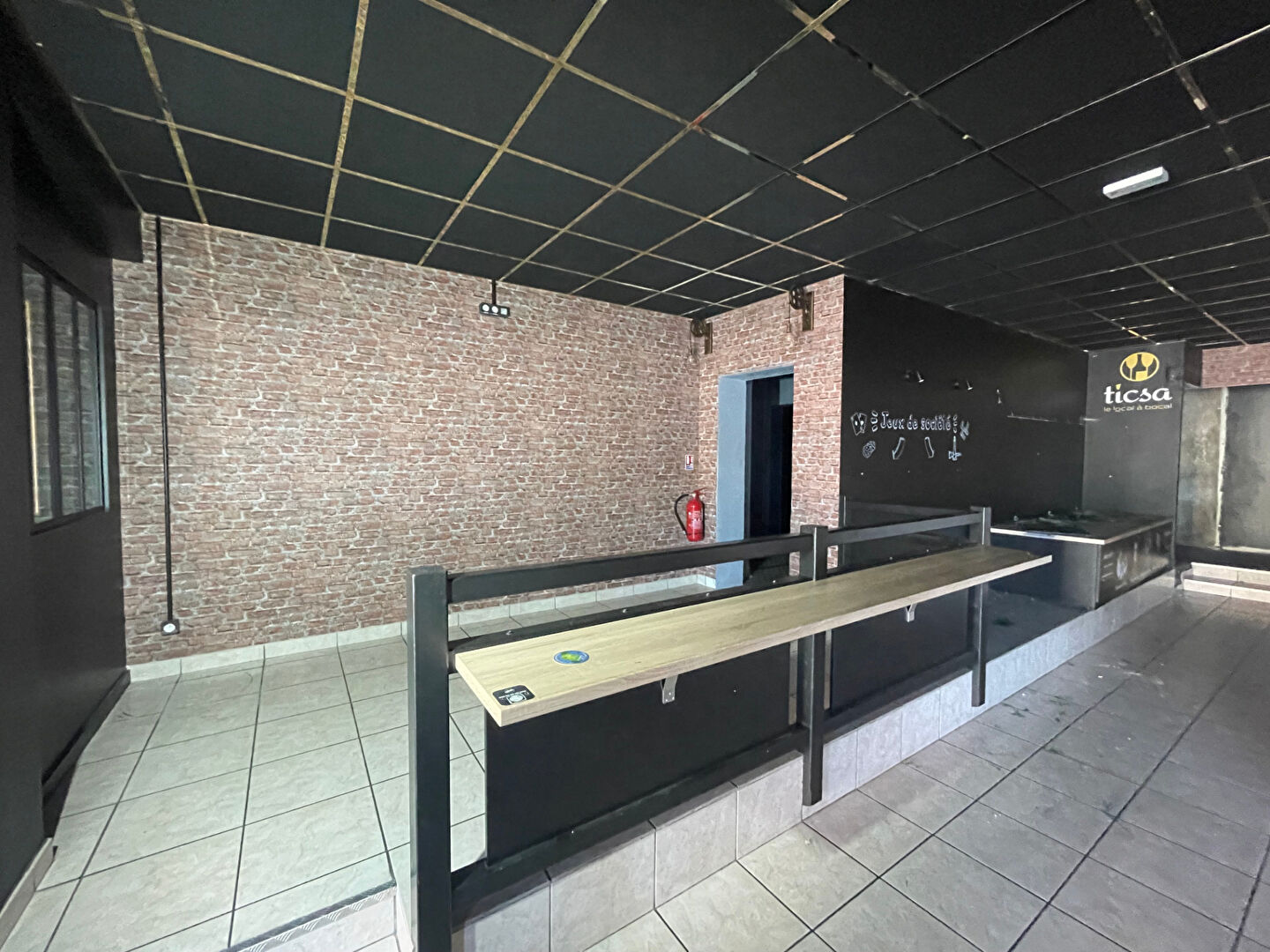 Grand local commercial Mont De Marsan hyper centre 650 m²