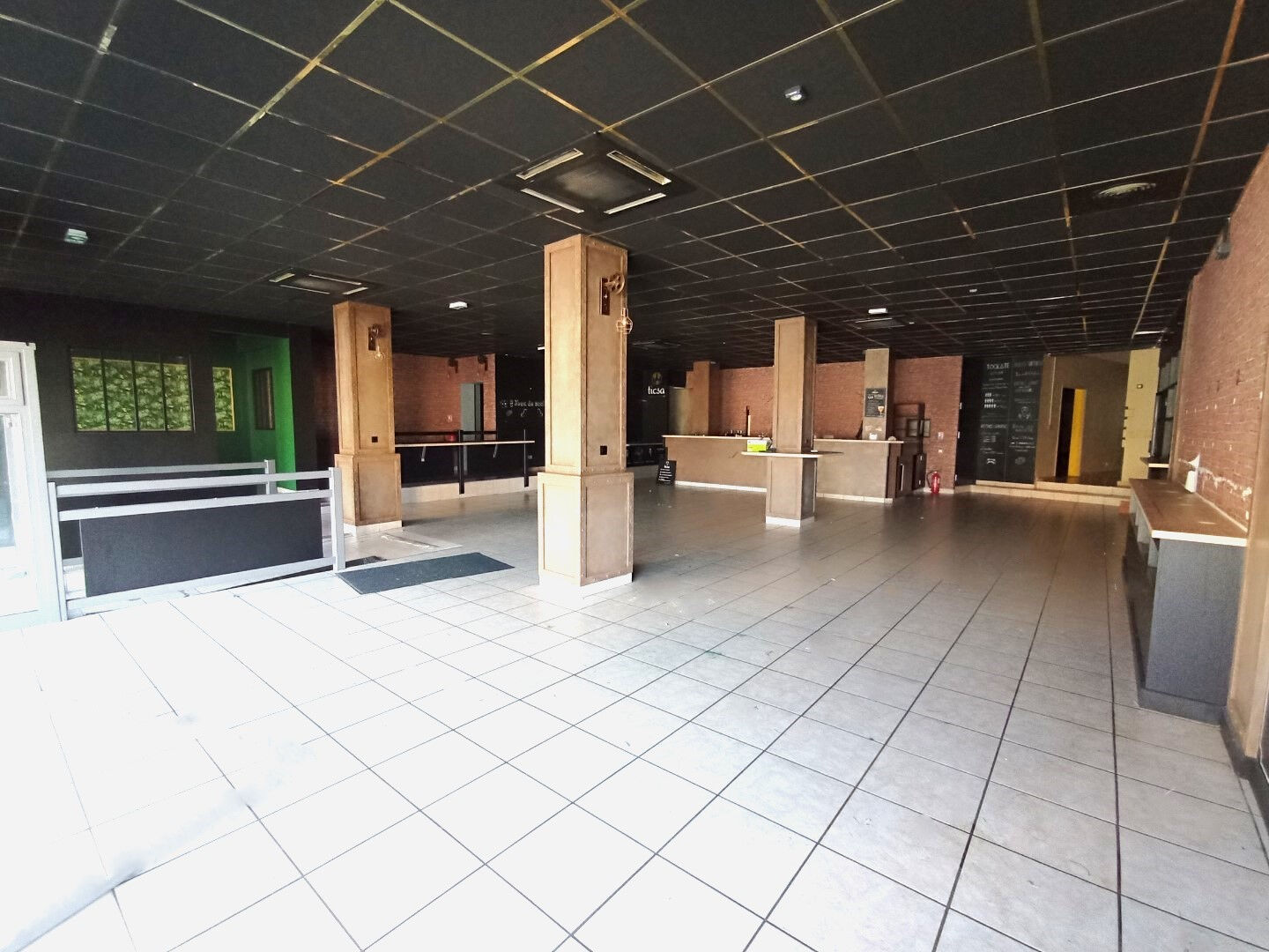 Grand local commercial Mont De Marsan hyper centre 650 m²