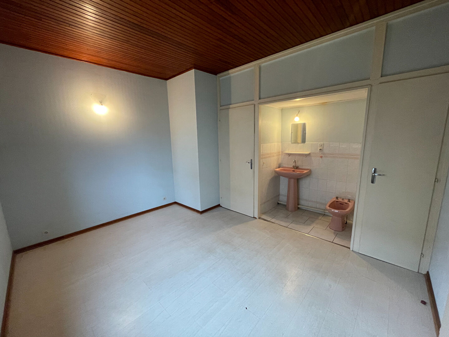 A LOUER, Maison,  Mont De Marsan centre-ville, 2 chambres, jardin.
