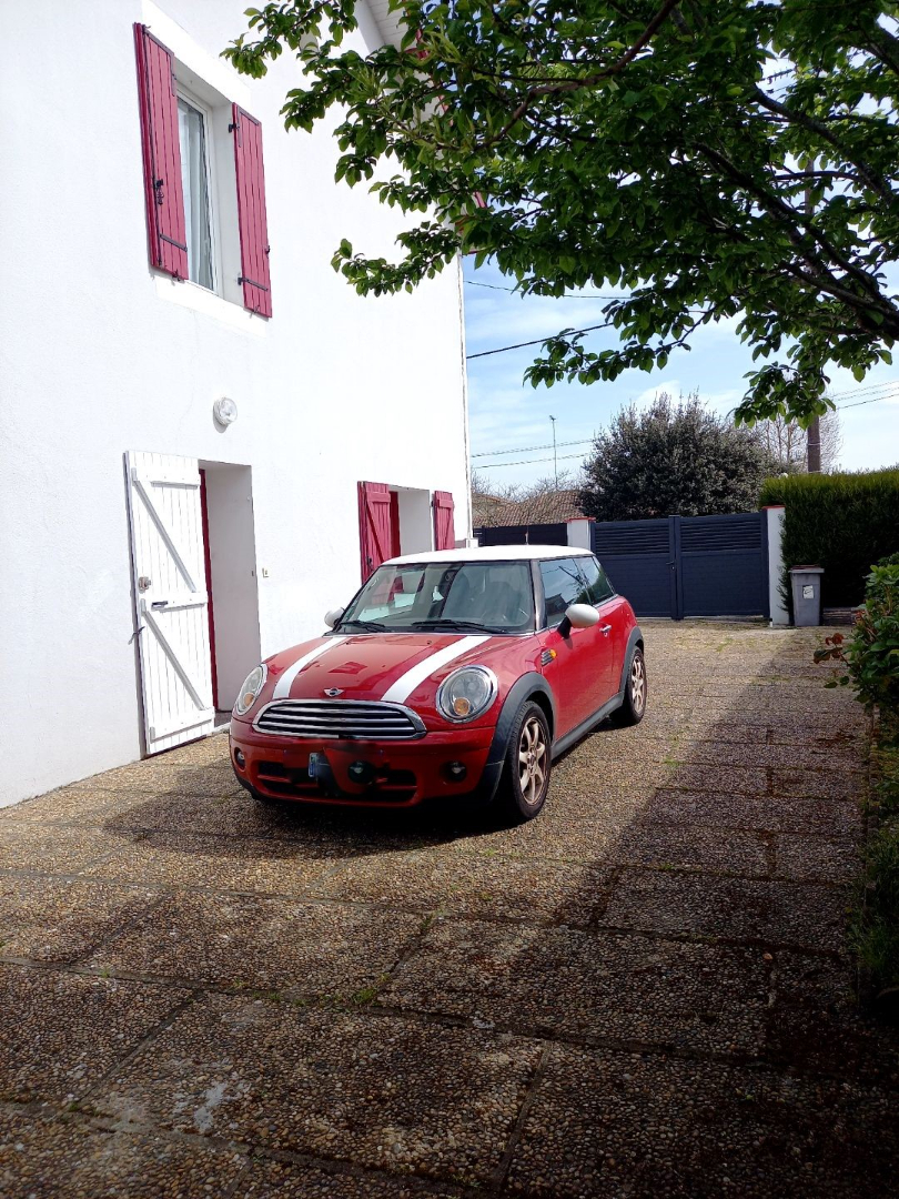 A louer Saint Paul les Dax maison meublée 2 chambres véranda pkg jardin