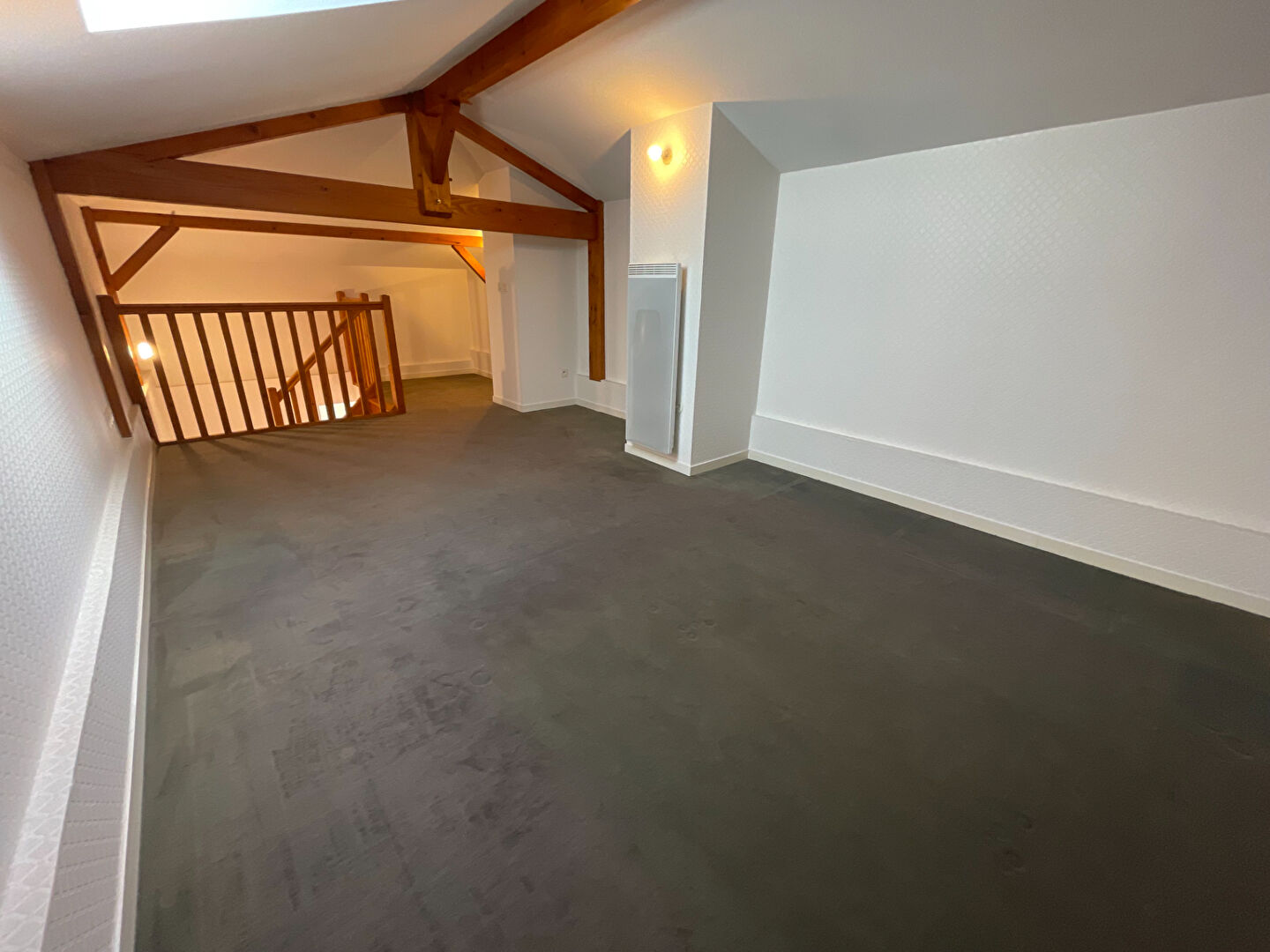 A LOUER Appartement T3 Bis Mont de Marsan centre ville 2 Chambres et mezzanine terrasse parking souterrain