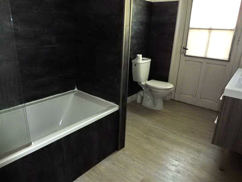 A louer Appartement Saint Sever 5 pièce(s) 106 m² cour privative