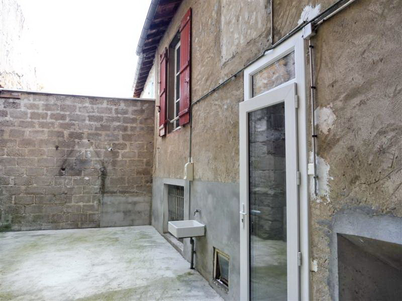 A louer Appartement Saint Sever 5 pièce(s) 106 m² cour privative
