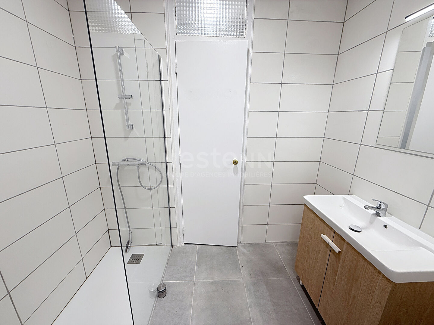 APPARTEMENT GOUVIEUX - 1 pièce - 40 m2