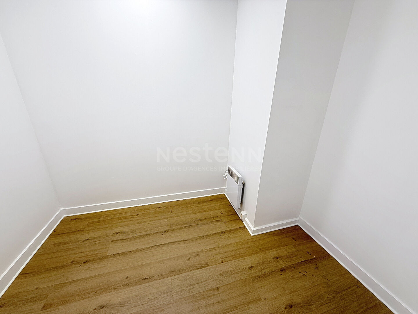 APPARTEMENT GOUVIEUX - 1 pièce - 40 m2