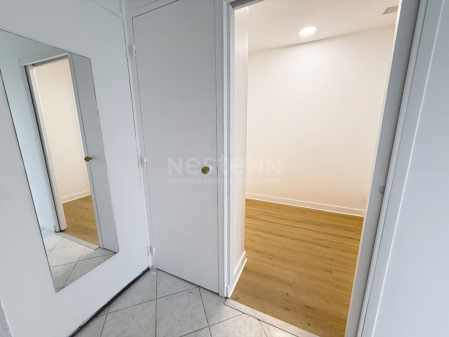 APPARTEMENT GOUVIEUX - 1 pièce - 40 m2
