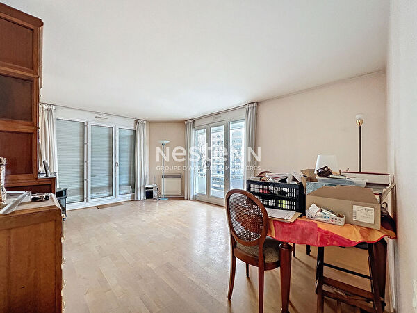 Vente par agence immobiliere à Issy les moulineaux (92130)