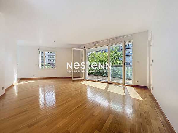 Vente par agence immobiliere à Issy les moulineaux (92130)
