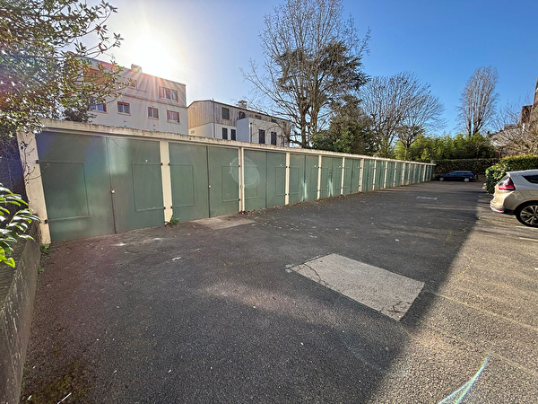 Vente garage-parking à Bourg la reine (92340)