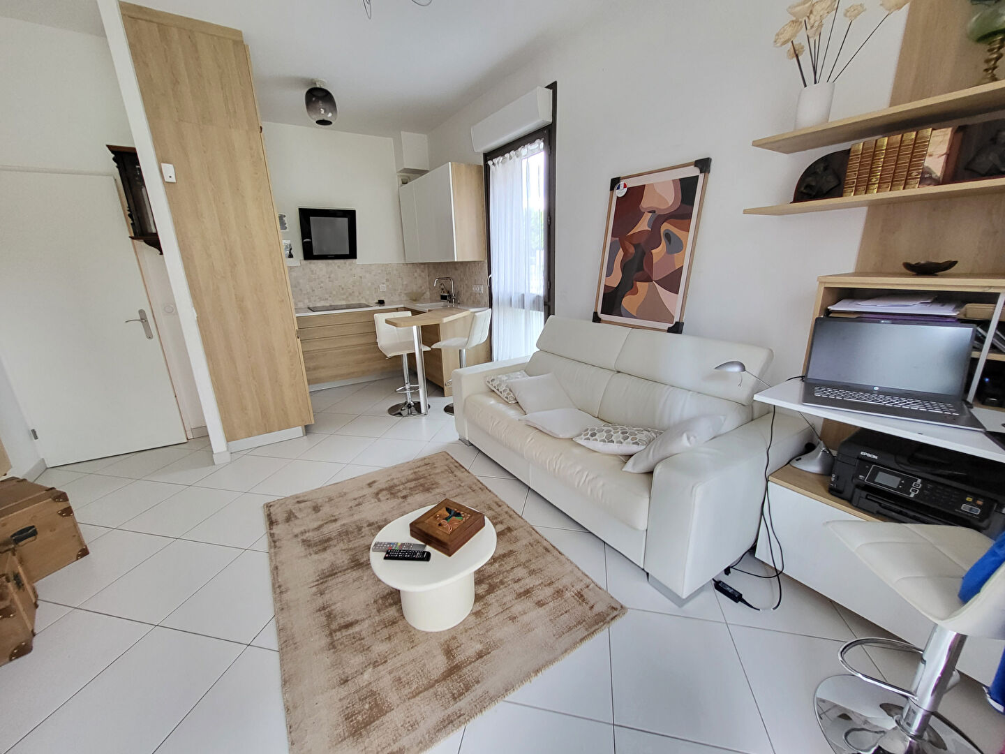 Appartement Nanterre 2 pièces de 44 m² avec terrasse de 14m² et jardin de 9m²