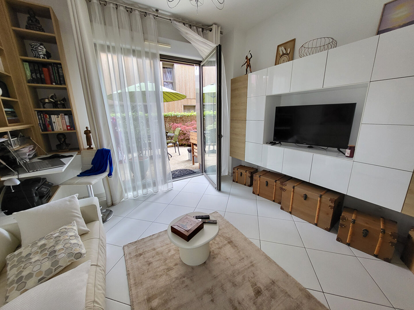 Appartement Nanterre 2 pièces de 44 m² avec terrasse de 14m² et jardin de 9m²