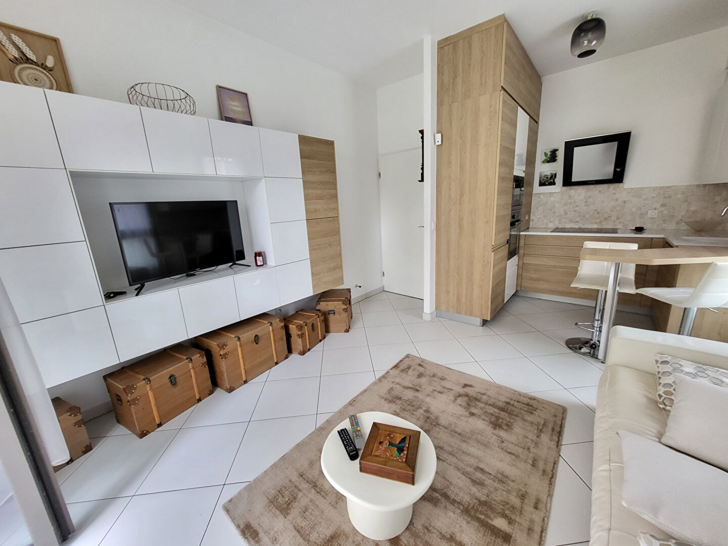 Appartement Nanterre 2 pièces de 44 m² avec terrasse de 14m² et jardin de 9m²