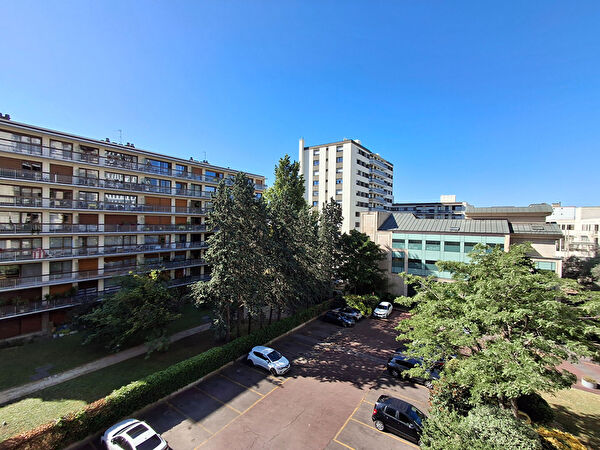 Location garage-parking à Rueil malmaison (92500)