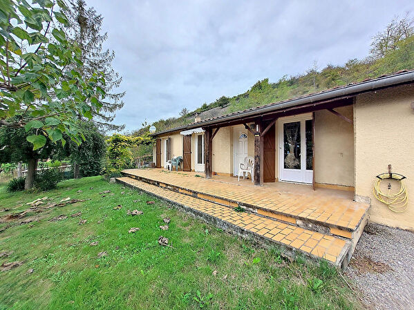 Vente par agence immobiliere à Lamothe capdeville (82130)