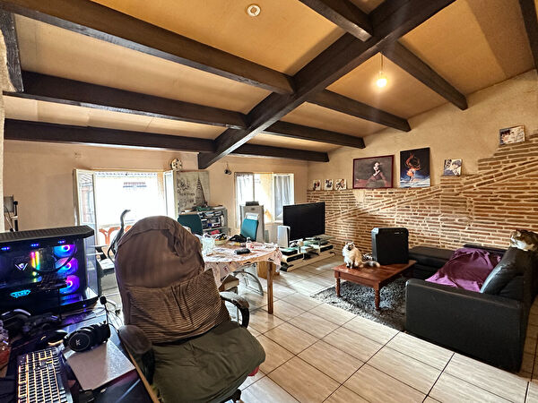 Vente par agence immobiliere à Bressols (82710)