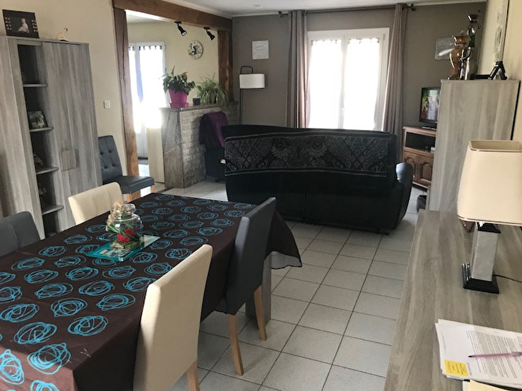 A LOUER - Maison 4 pièces 90 m2 à Quévert - AXE DINAN - RENNES