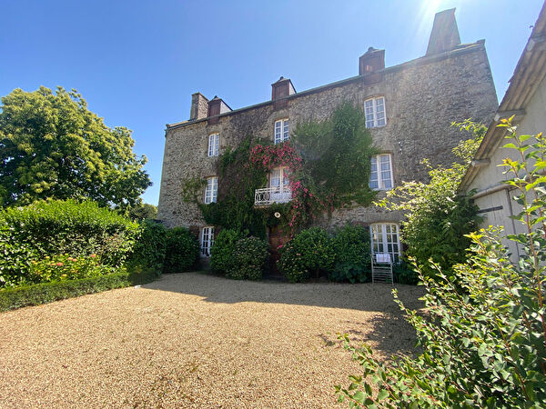 Vente maison cheminée à Saint lunaire (35800)