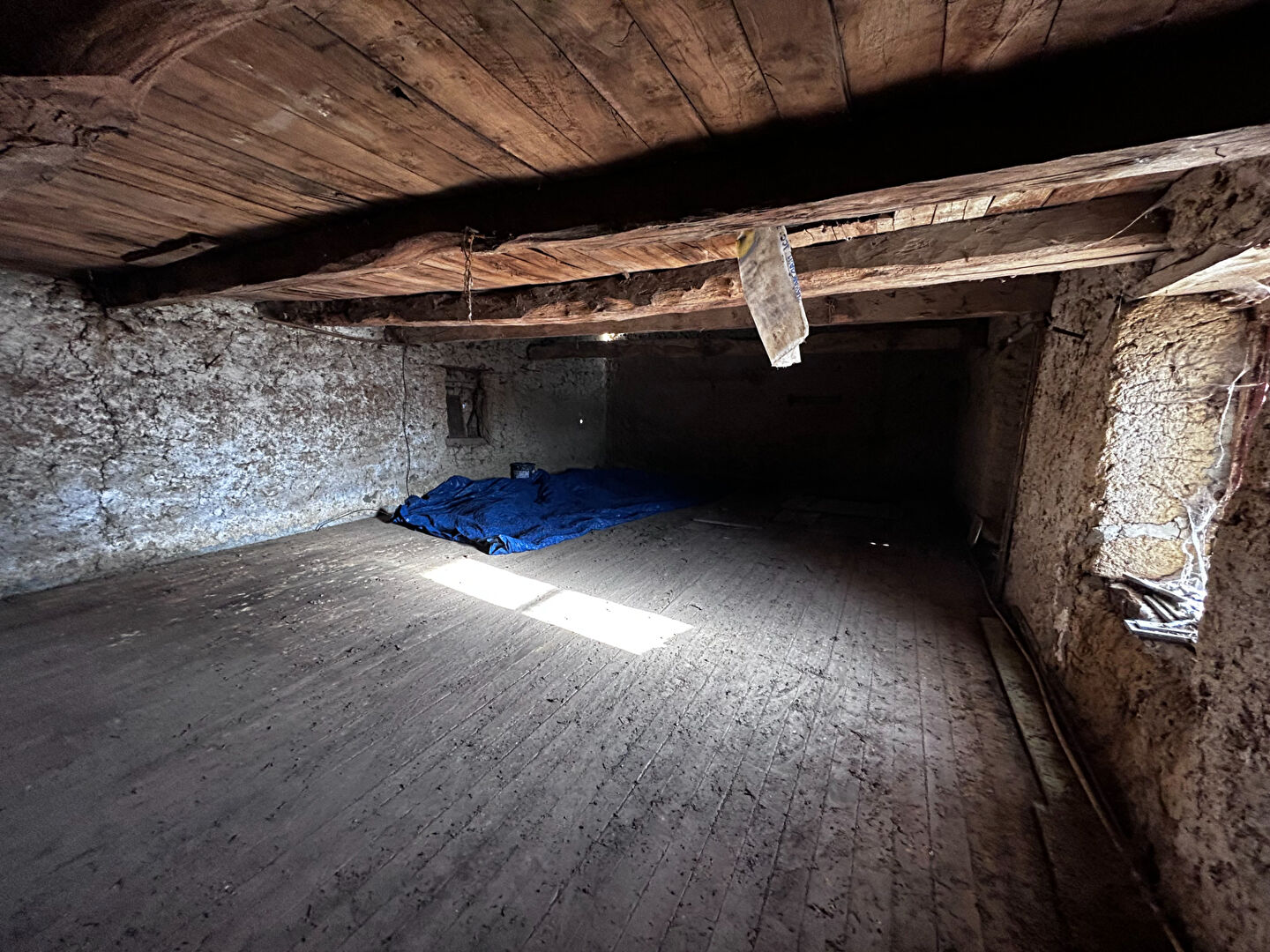 A VENDRE MAISON  A RENOVER A TREMOREL A PROXIMITE MERDRIGNAC