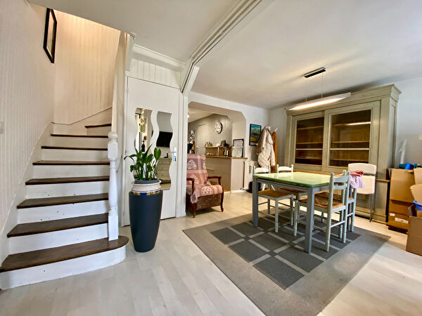 Vente par agence immobiliere à Dinan (22100)